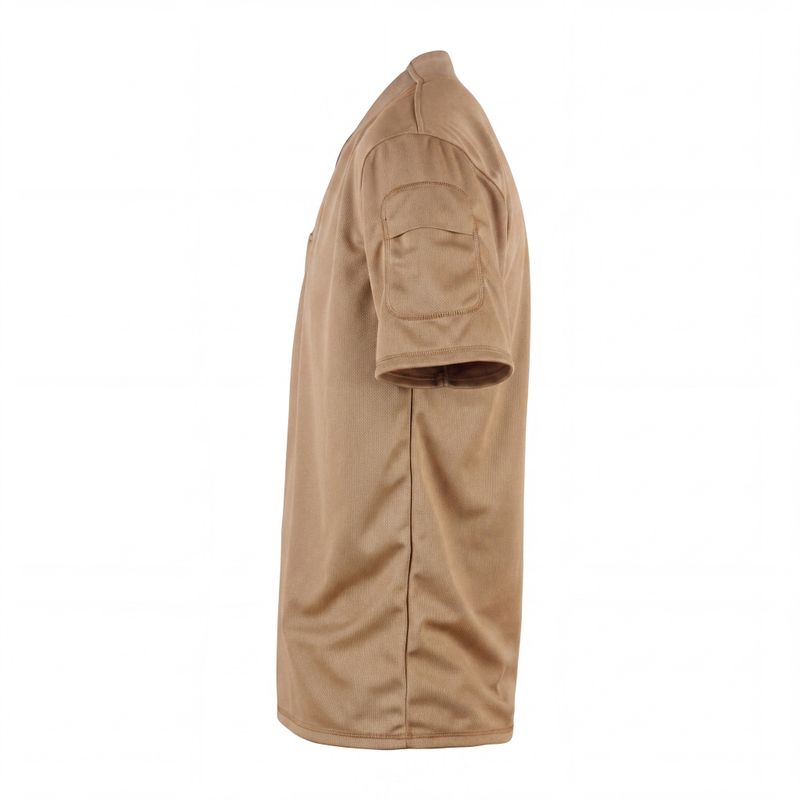 with sleeve pockets for field use