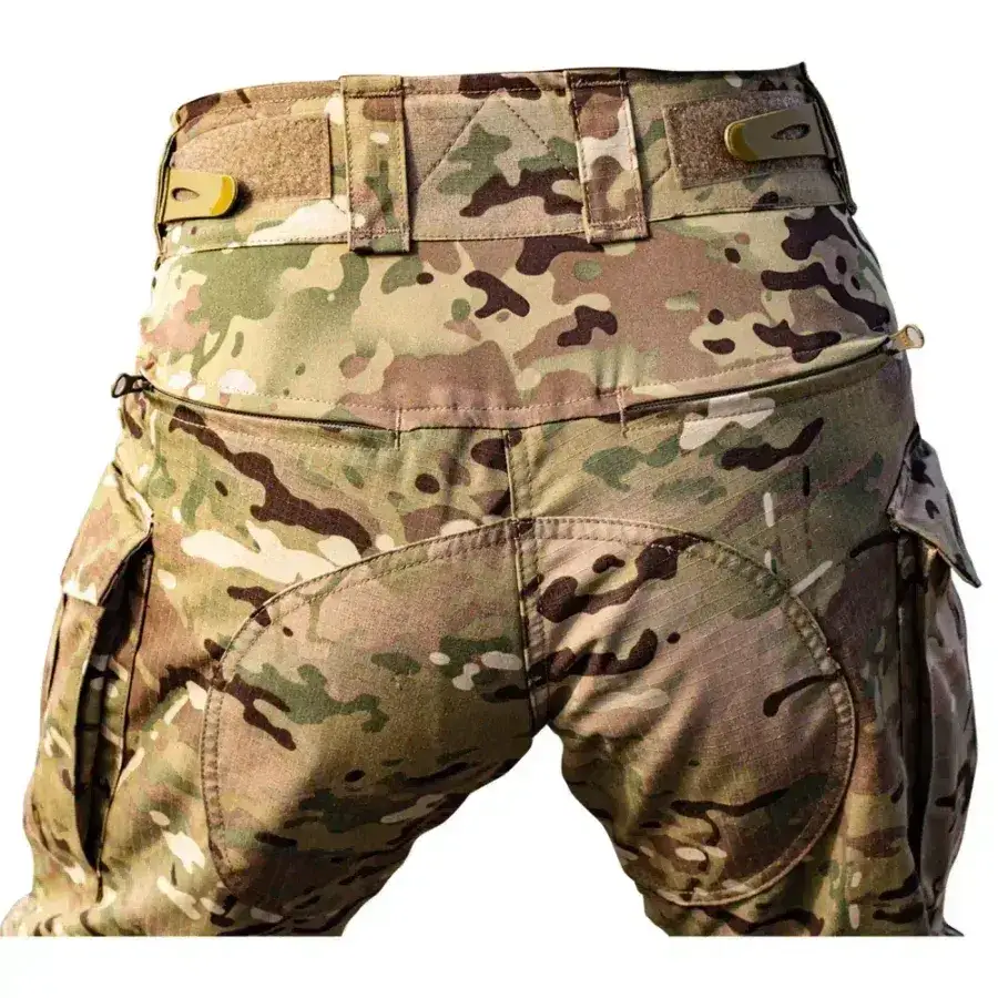 G3 combat pants rear padded waist, yoke and zipper pockets, hip patch